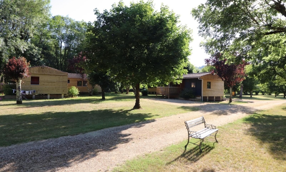 chalet bois le bouscot location vacances en Périgord